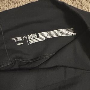 Victoria's Secret Elegant Black workout leggings